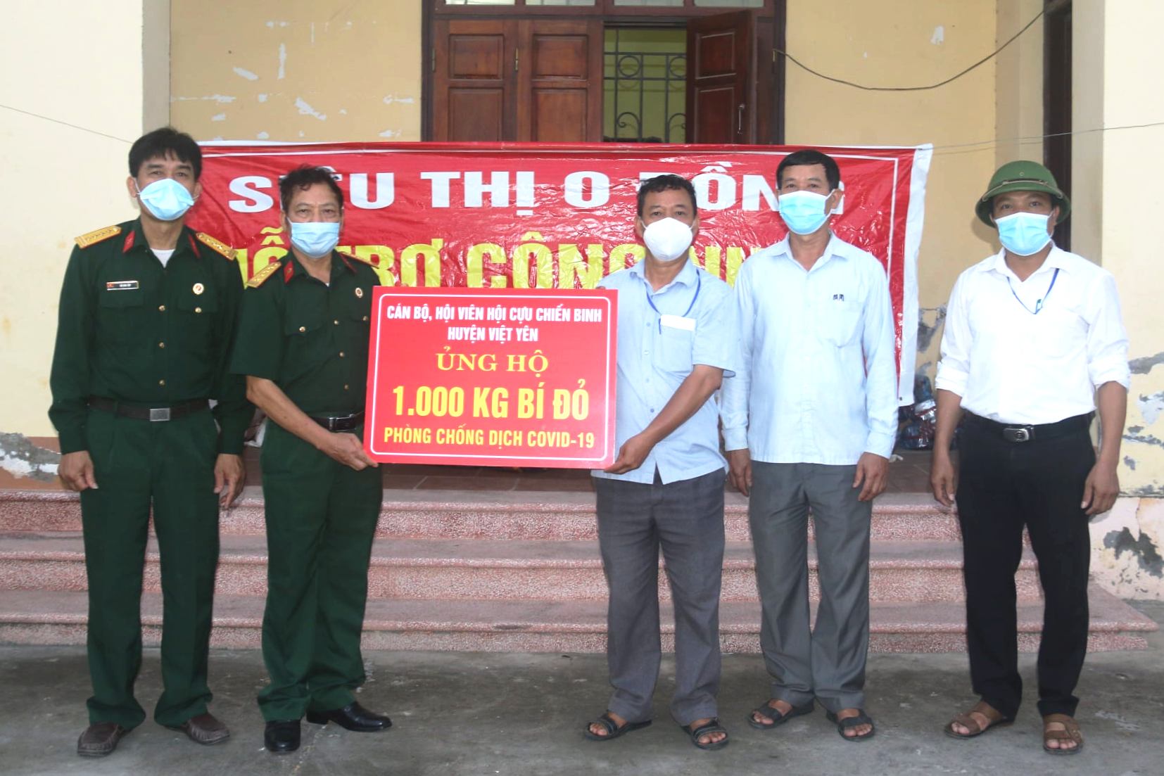 Bắc Giang: Hội cựu chiến binh huyên Việt Yên trên tuyến đầu phòng chống dịch Covid - 19 